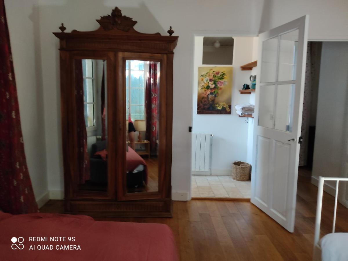 Lulu Hotel Castelmoron-sur-Lot ภายนอก รูปภาพ