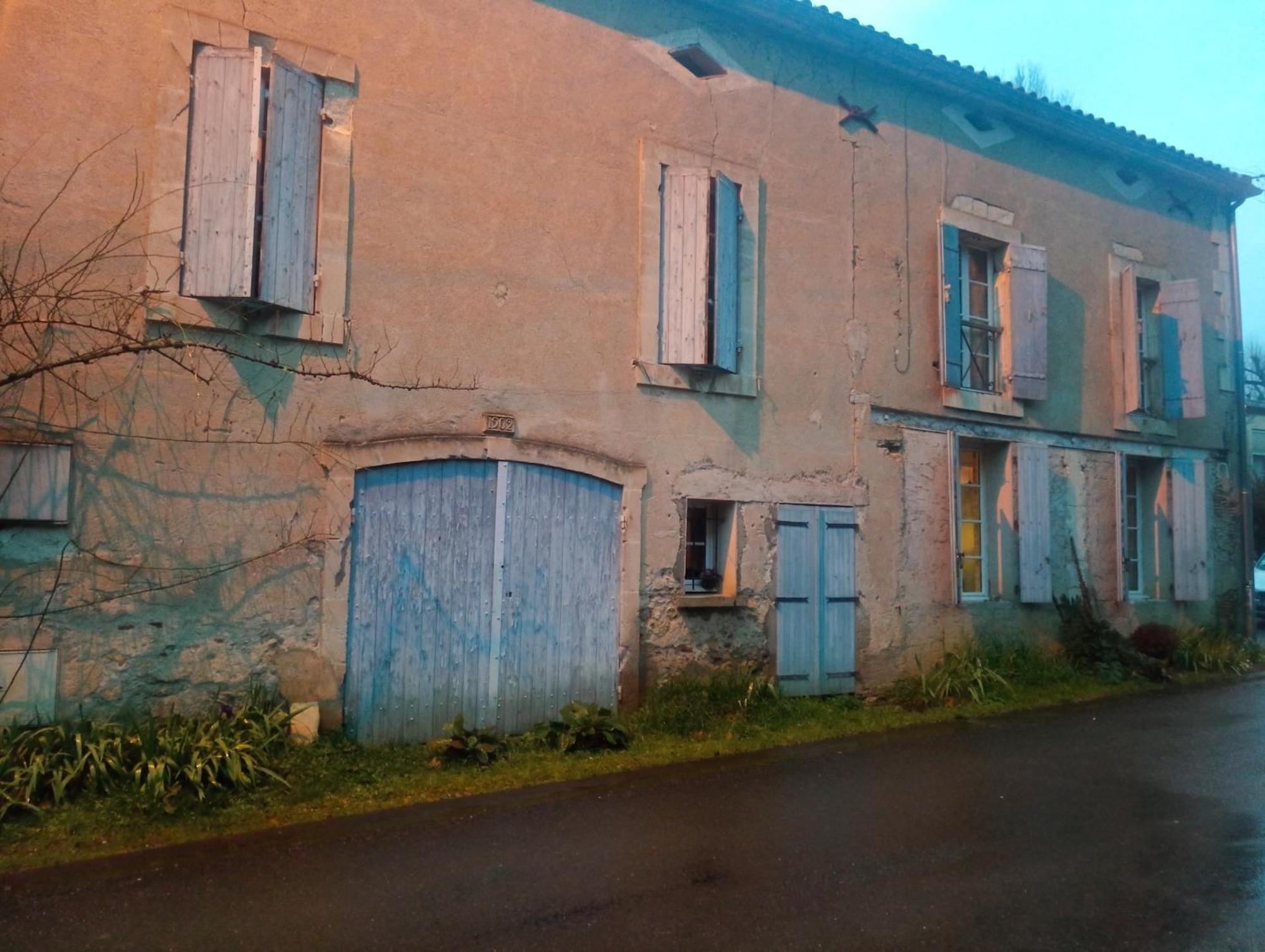 Lulu Hotel Castelmoron-sur-Lot ภายนอก รูปภาพ